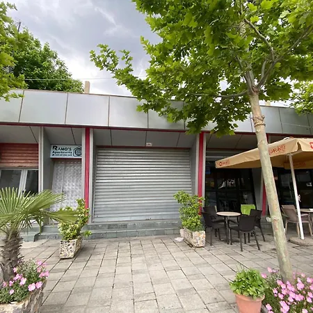 Apartment Ramo's Charming 2-bedroom With Sunlit Veranda - 3rd